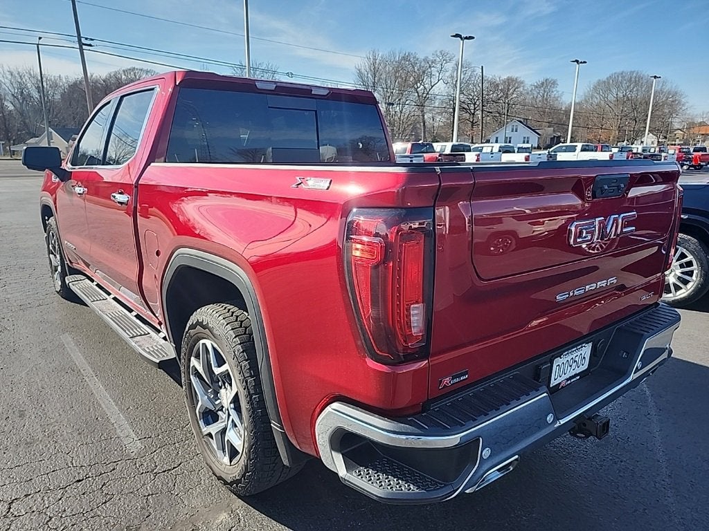2024 GMC Sierra 1500 SLT