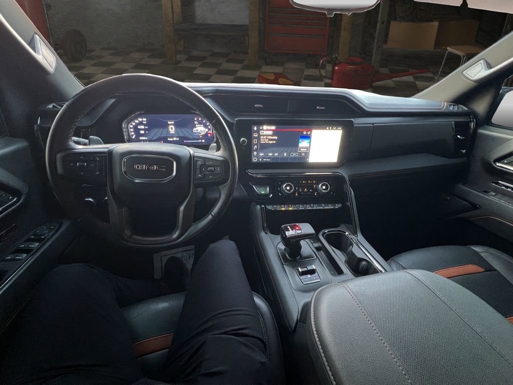 2023 GMC Sierra 1500 AT4