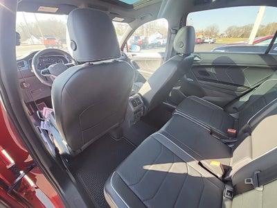 2024 Volkswagen Tiguan SEL R-Line