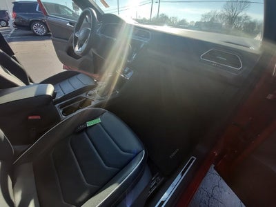 2024 Volkswagen Tiguan SEL R-Line