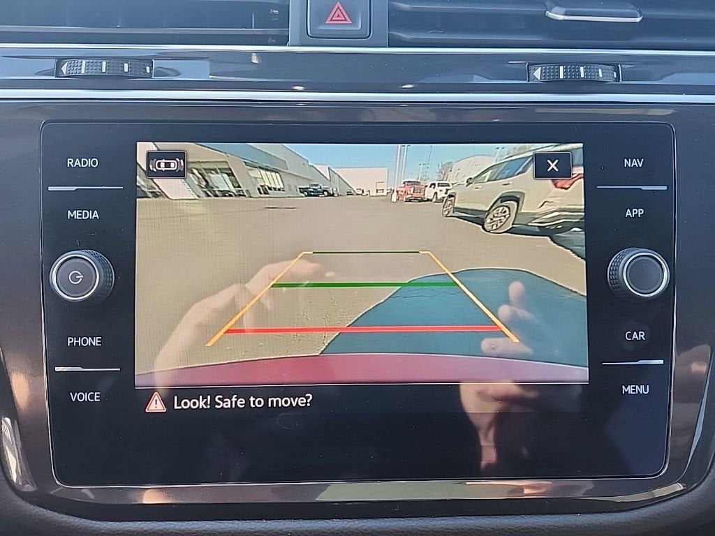 2024 Volkswagen Tiguan 2.0T SEL R-Line