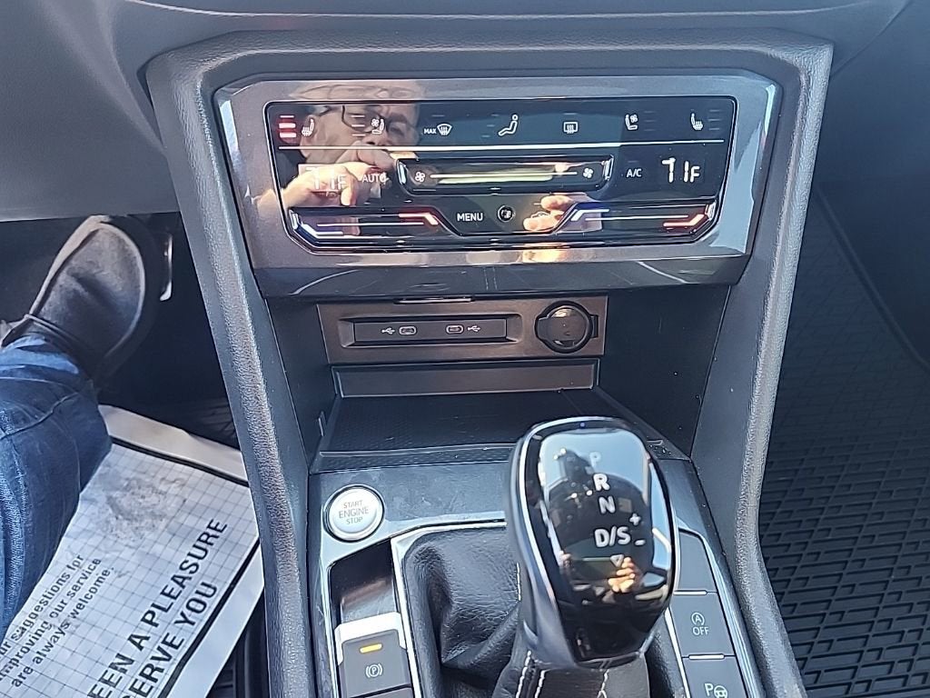 2024 Volkswagen Tiguan 2.0T SEL R-Line