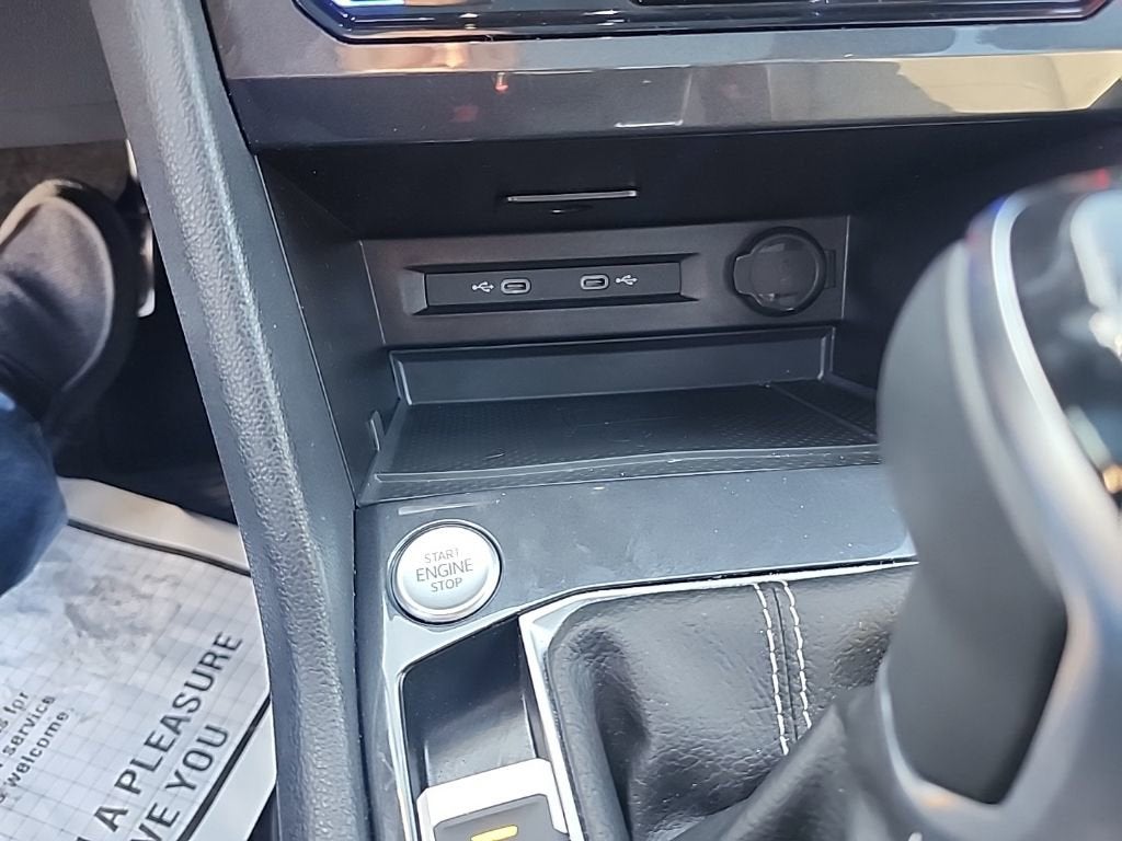 2024 Volkswagen Tiguan 2.0T SEL R-Line