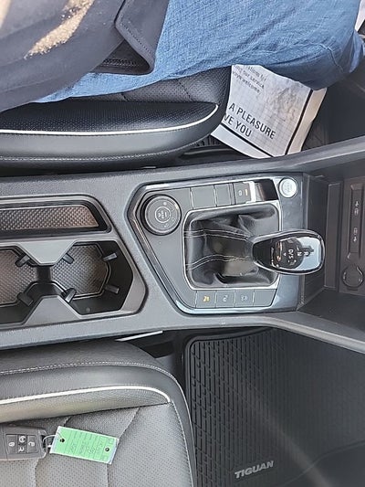 2024 Volkswagen Tiguan 2.0T SEL R-Line