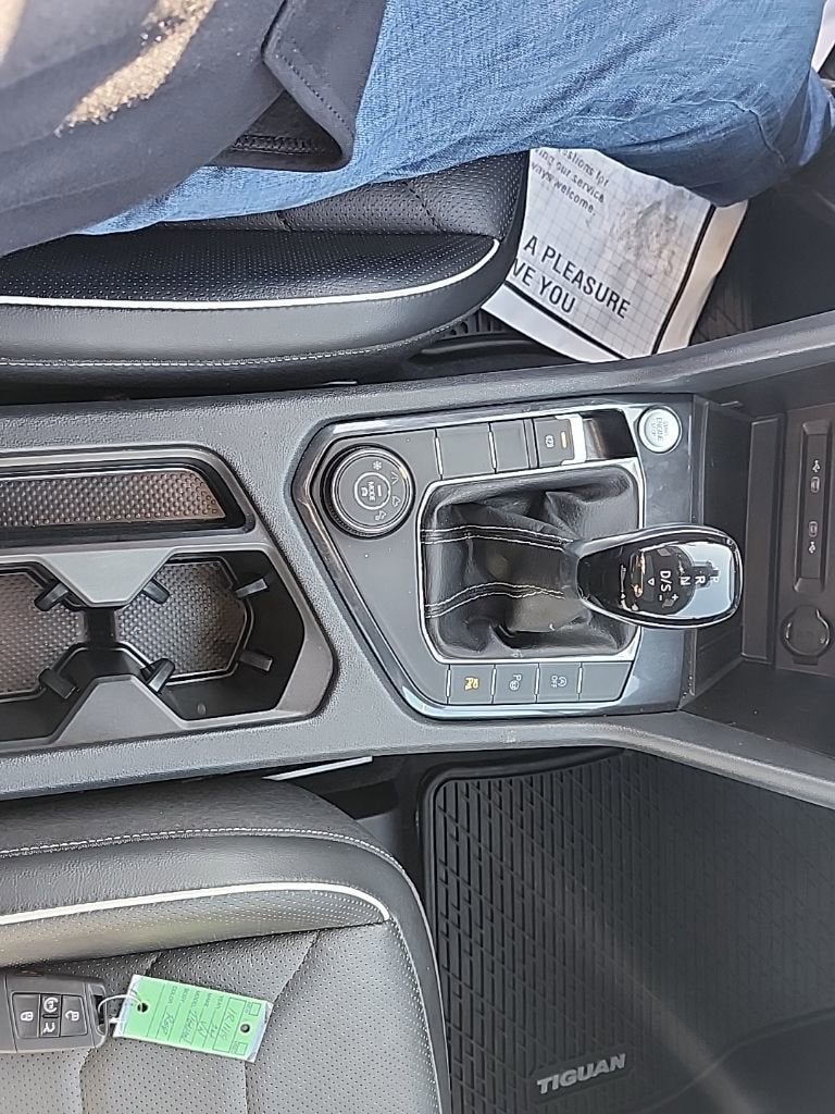 2024 Volkswagen Tiguan 2.0T SEL R-Line