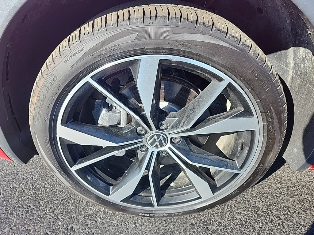 2024 Volkswagen Tiguan SEL R-Line