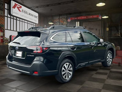 2023 Subaru Outback Premium