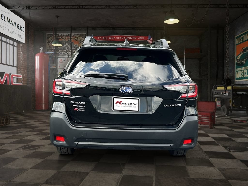2023 Subaru Outback Premium