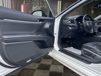 2019 Toyota Camry XSE