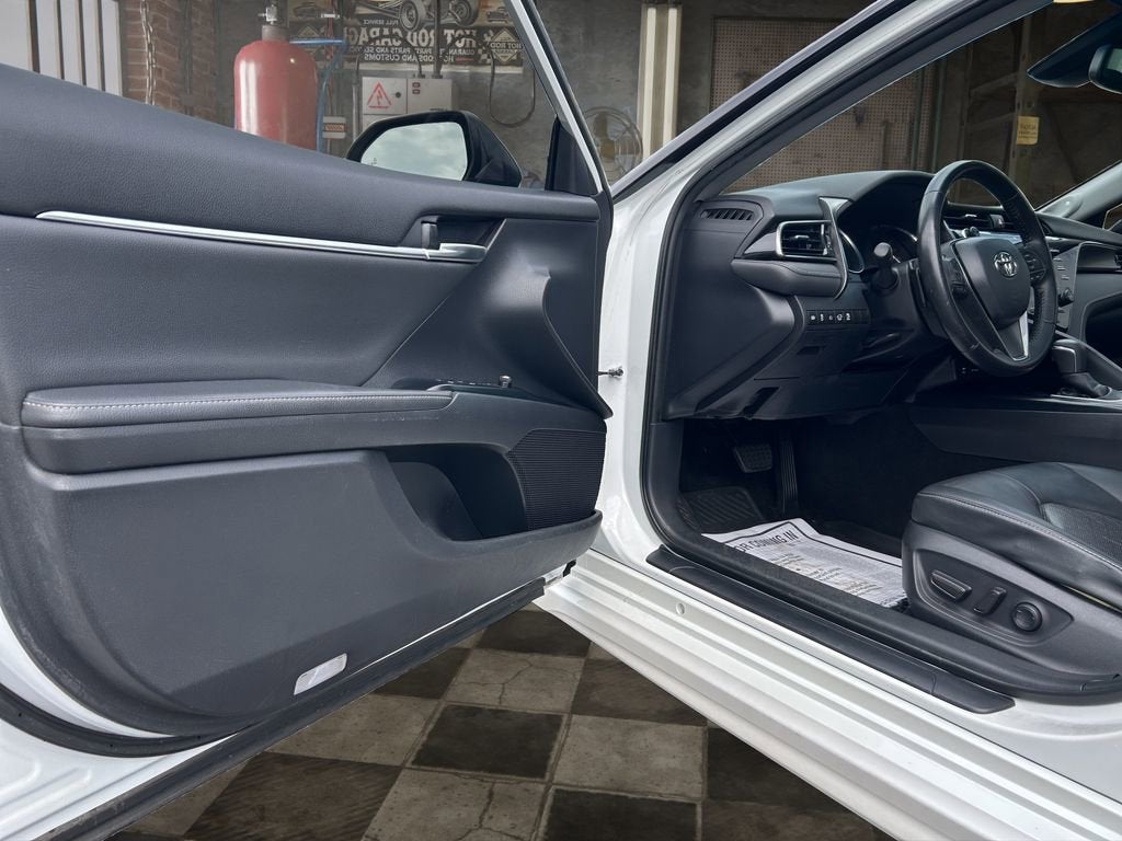 2019 Toyota Camry XSE