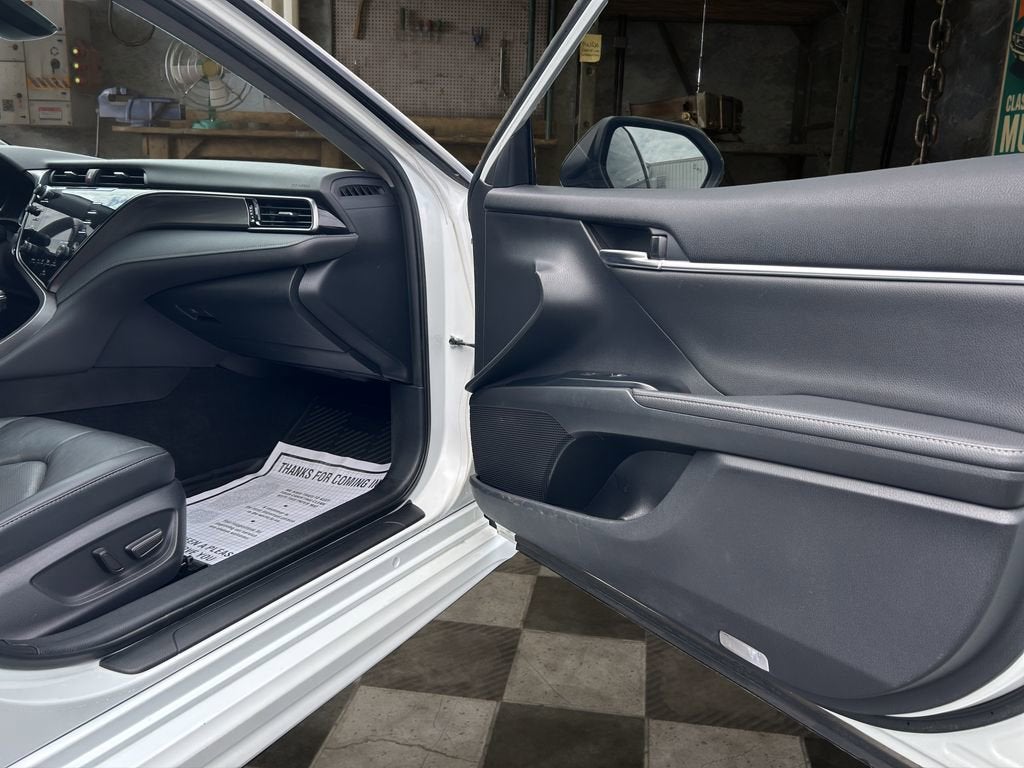 2019 Toyota Camry XSE