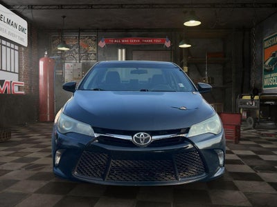 2015 Toyota Camry SE
