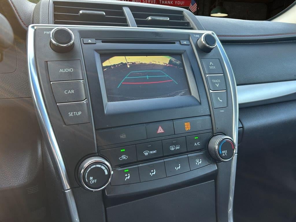 2015 Toyota Camry SE