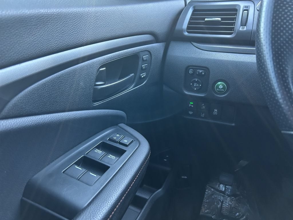 2023 Honda Passport AWD TrailSport
