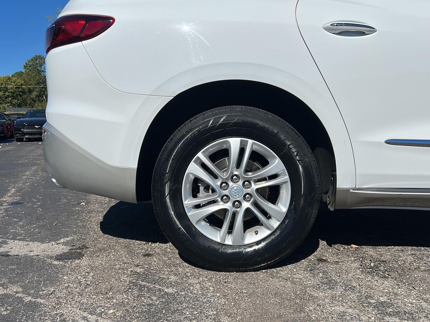 2021 Buick Enclave Essence