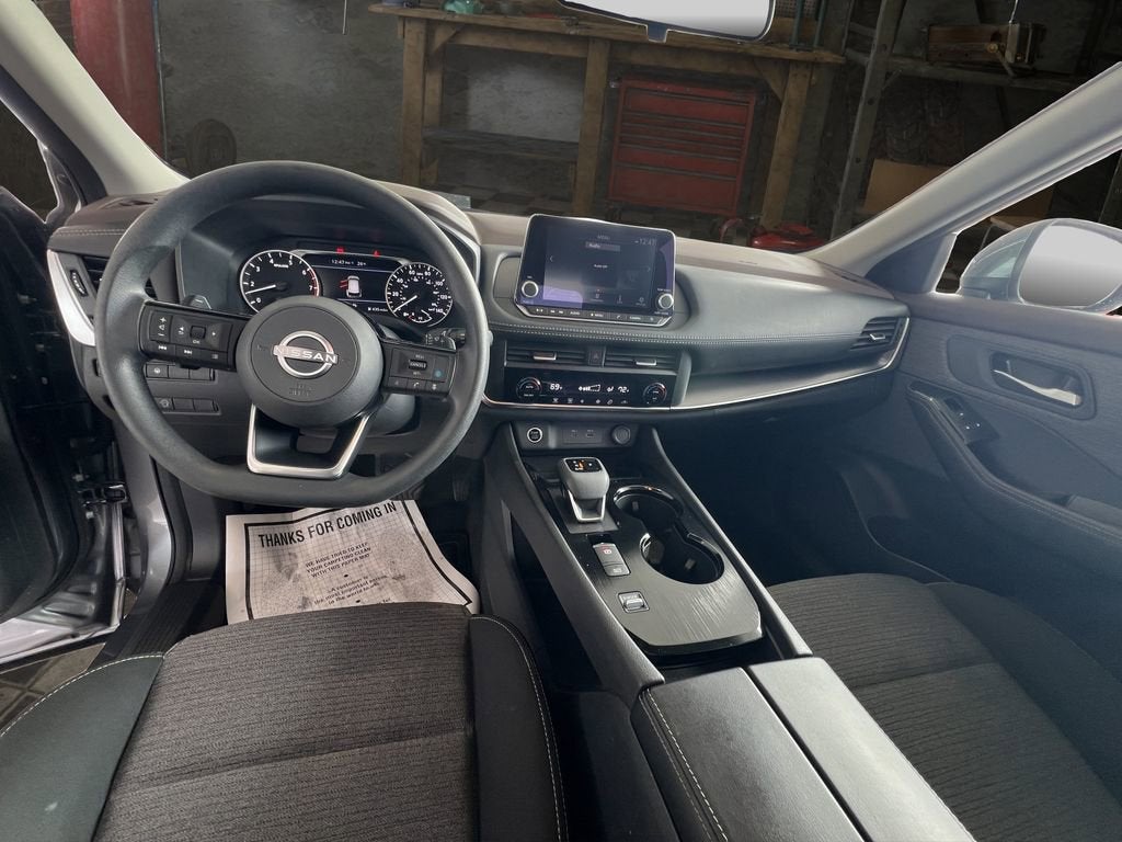 2023 Nissan Rogue SV FWD