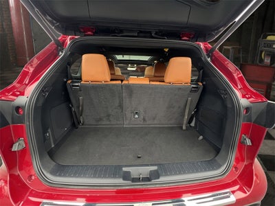 2024 Toyota Highlander Hybrid Platinum