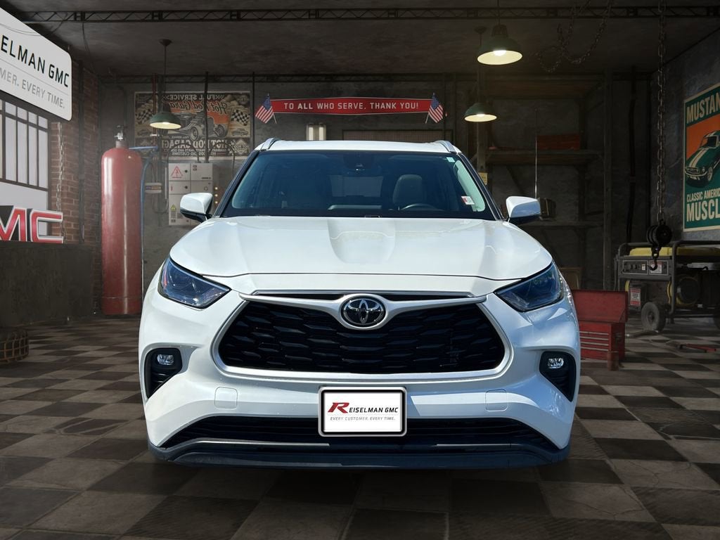2022 Toyota Highlander XLE