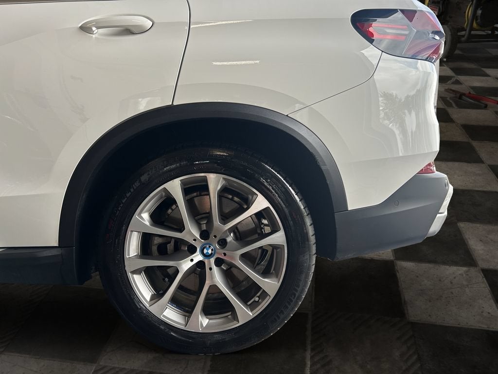 2025 BMW X5 xDrive50e