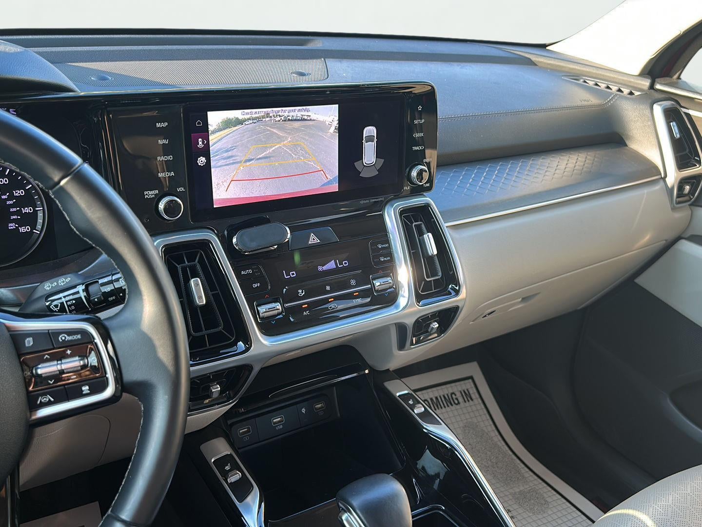 2022 Kia Sorento SX