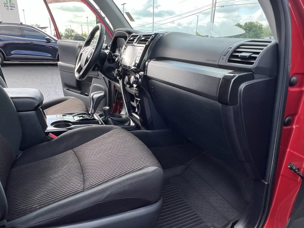 2020 Toyota 4Runner SR5