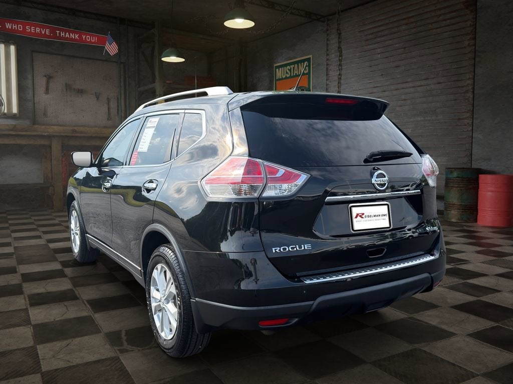 2016 Nissan Rogue SV