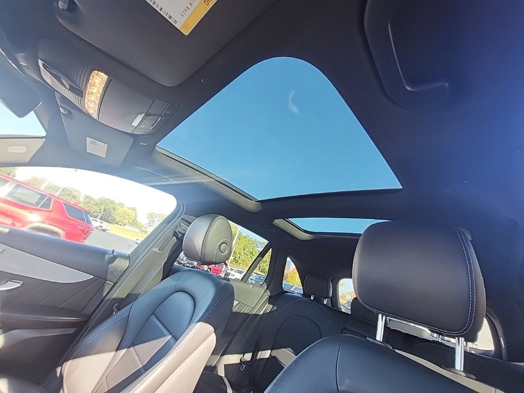 2022 Mercedes-Benz GLC GLC 300