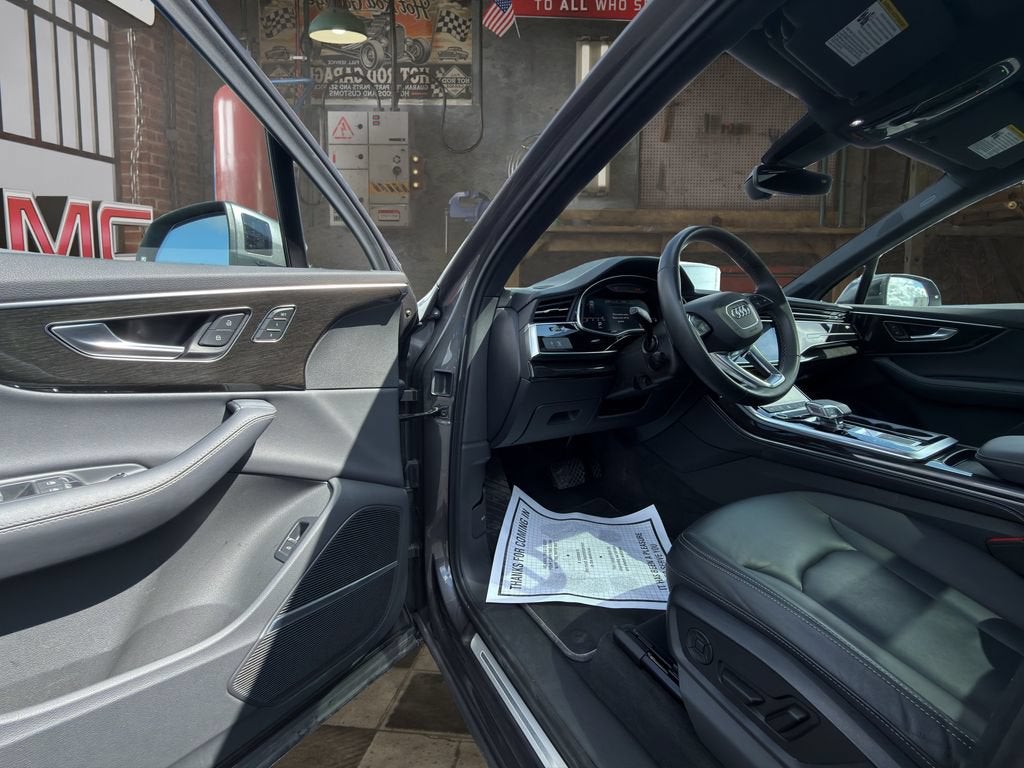 2025 Audi Q7 Premium Plus
