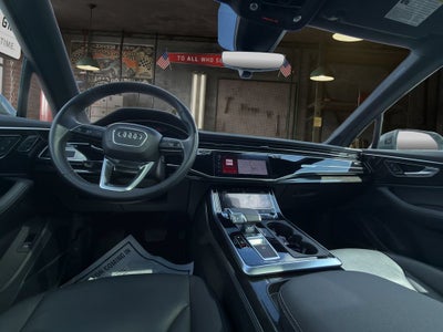 2025 Audi Q7 Premium Plus