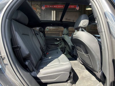 2025 Audi Q7 Premium Plus