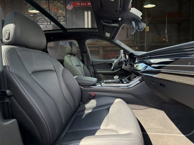 2025 Audi Q7 Premium Plus