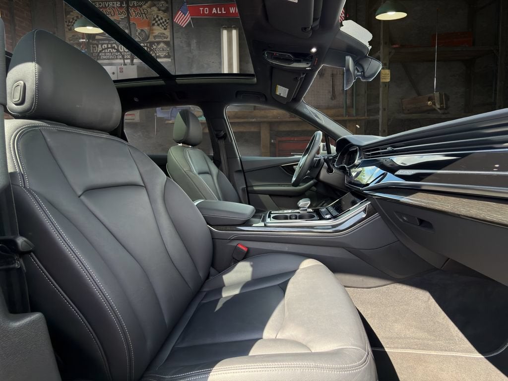 2025 Audi Q7 Premium Plus