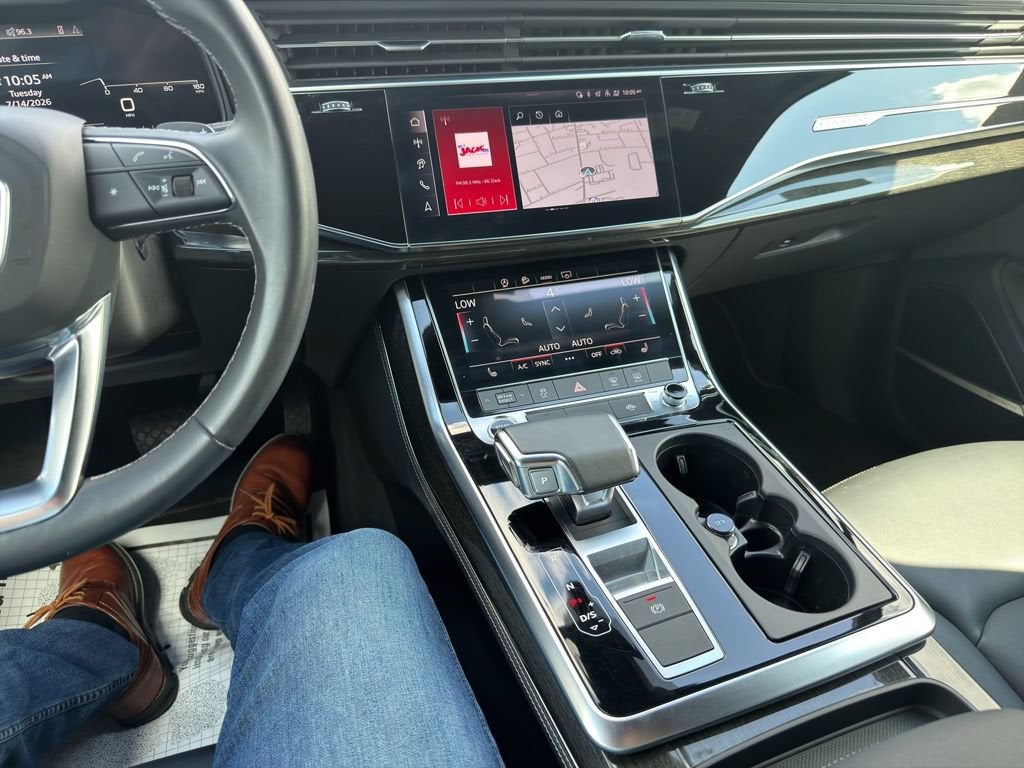 2025 Audi Q7 Premium Plus
