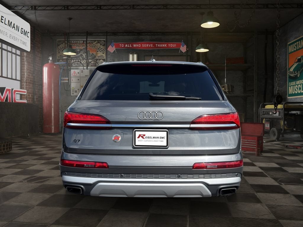 2025 Audi Q7 Premium Plus