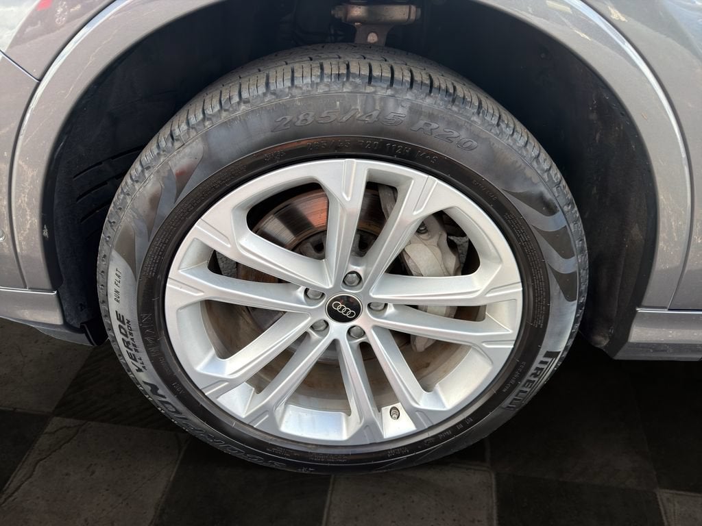 2025 Audi Q7 Premium Plus