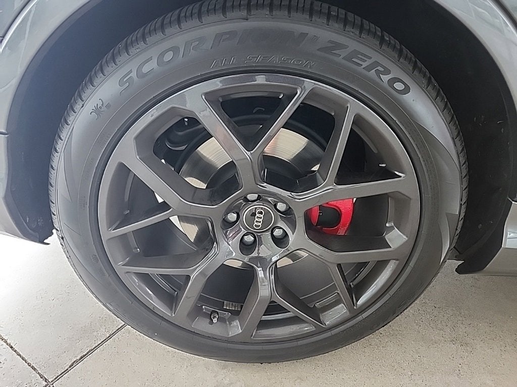 2025 Audi SQ7 Prestige