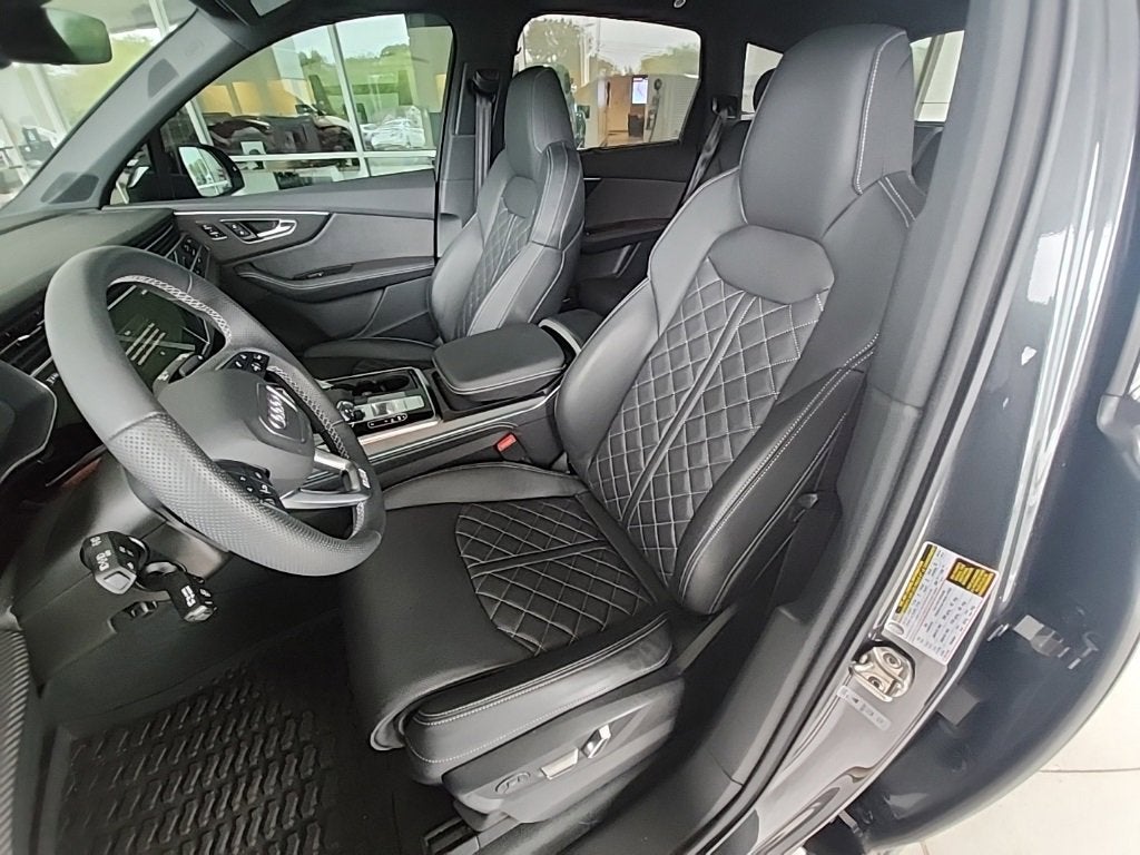 2025 Audi SQ7 Prestige