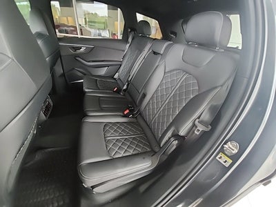 2025 Audi SQ7 Prestige