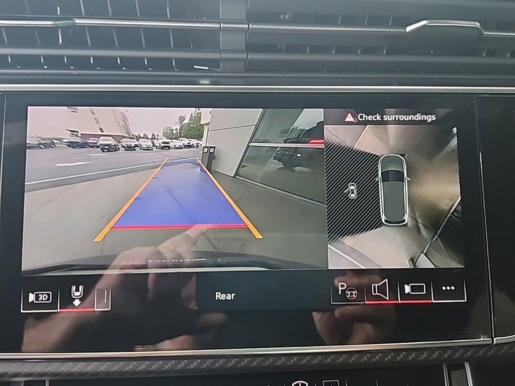 2025 Audi SQ7 Prestige