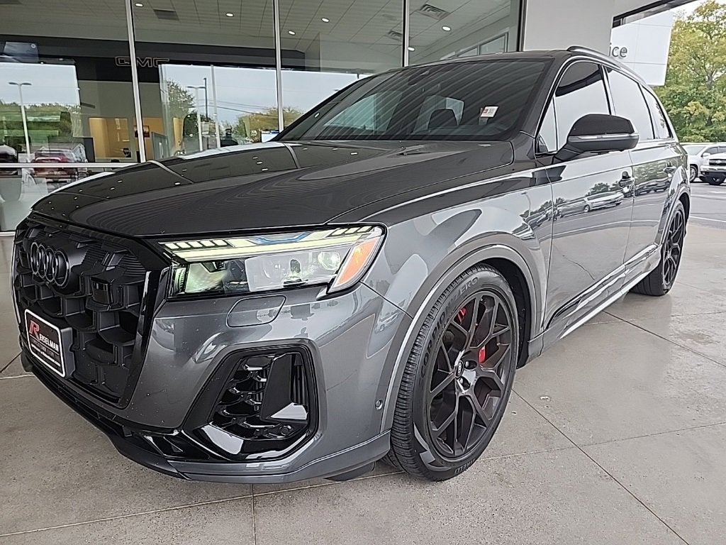 2025 Audi SQ7 Prestige