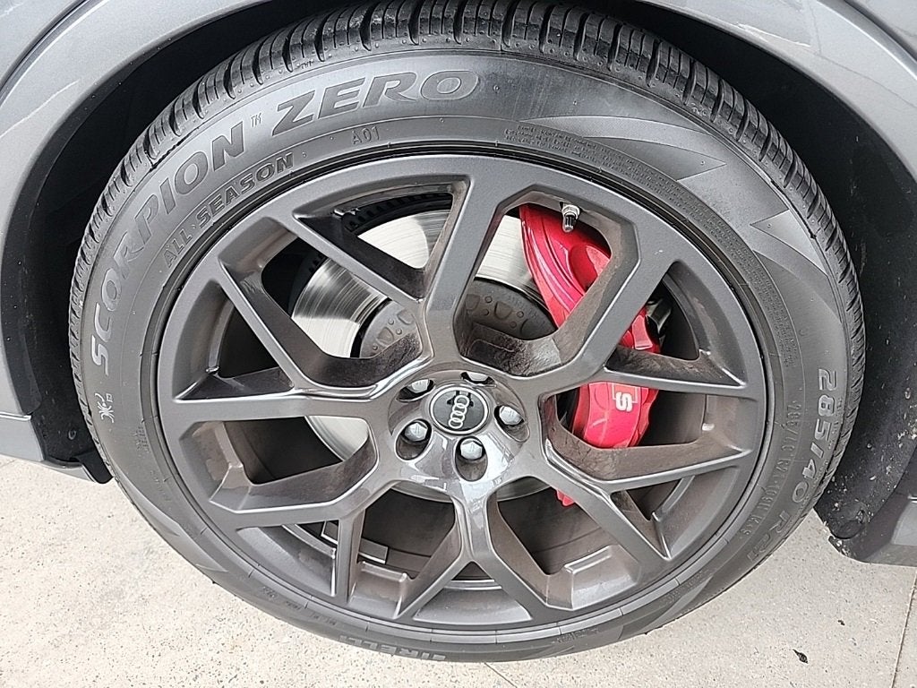 2025 Audi SQ7 Prestige