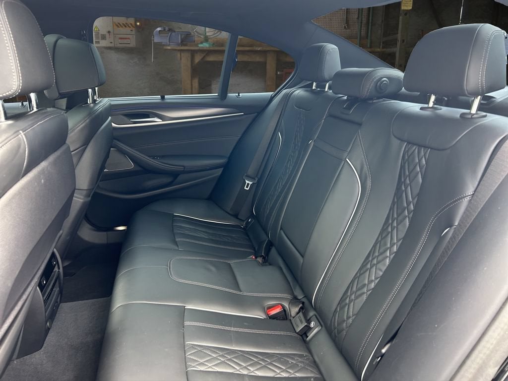 2023 BMW M550 i xDrive