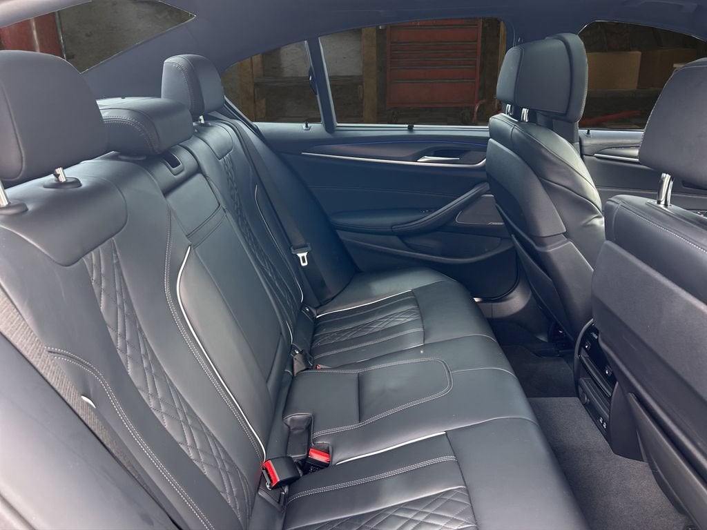 2023 BMW M550 i xDrive