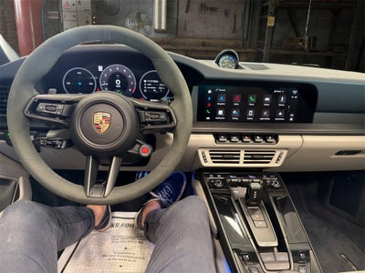 2025 Porsche 911 4 GTS