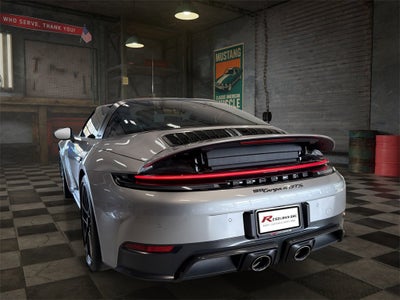 2025 Porsche 911 4 GTS