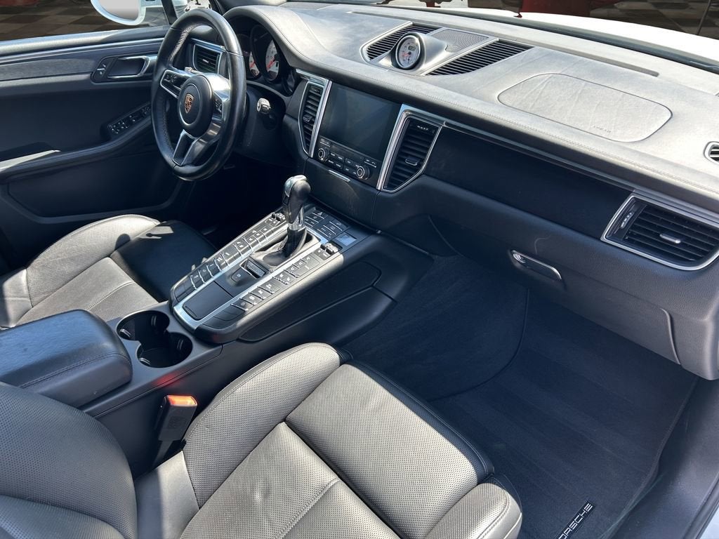 2017 Porsche Macan GTS