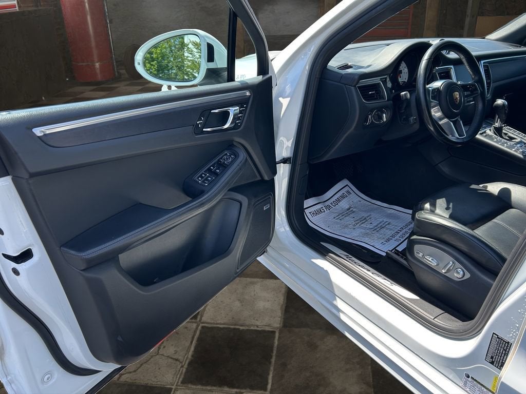2017 Porsche Macan GTS