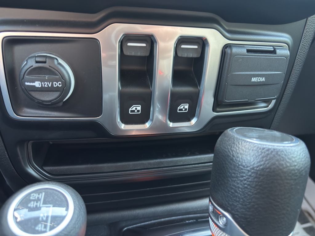 2022 Jeep Wrangler Sport S