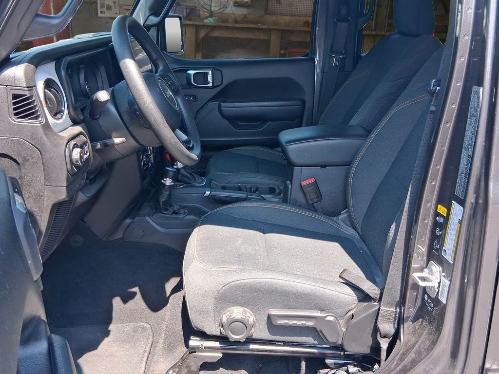 2025 Jeep Gladiator Nighthawk