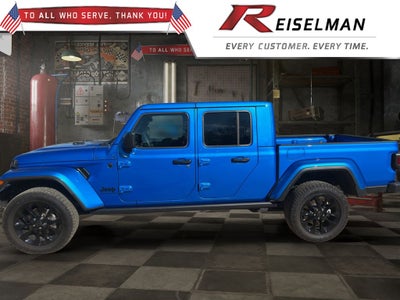 2025 Jeep Gladiator Nighthawk